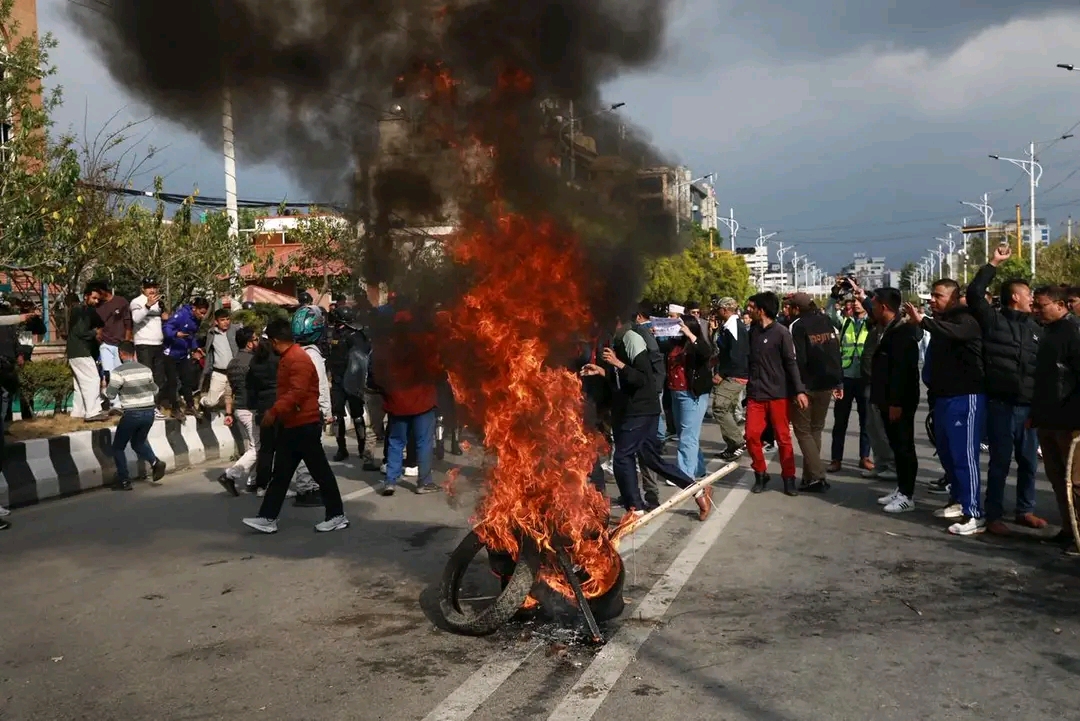 एमाले प्रदर्शनमा लाठी प्रहारबाट एक घाइते