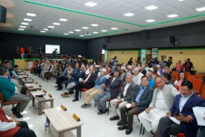 गगनको राजीनामाको विपक्षमा उभियो कांग्रेस