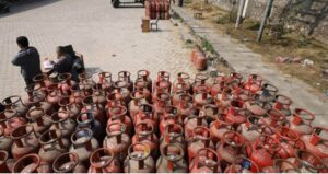 श्रीराम ग्यास उद्योगले छ हजार सिलिन्डर लुकाएको भेटियो, ३ लाख जरिवाना