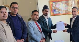 चिकित्सा शिक्षा सुधारका लागि विजय पन्तले बुझाउनुभयो ध्यानाकर्षण पत्र