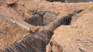 इजरायली हवाई आक्रमणबाट दक्षिण लेबनानका मुख्य पुलहरू ध्वस्त