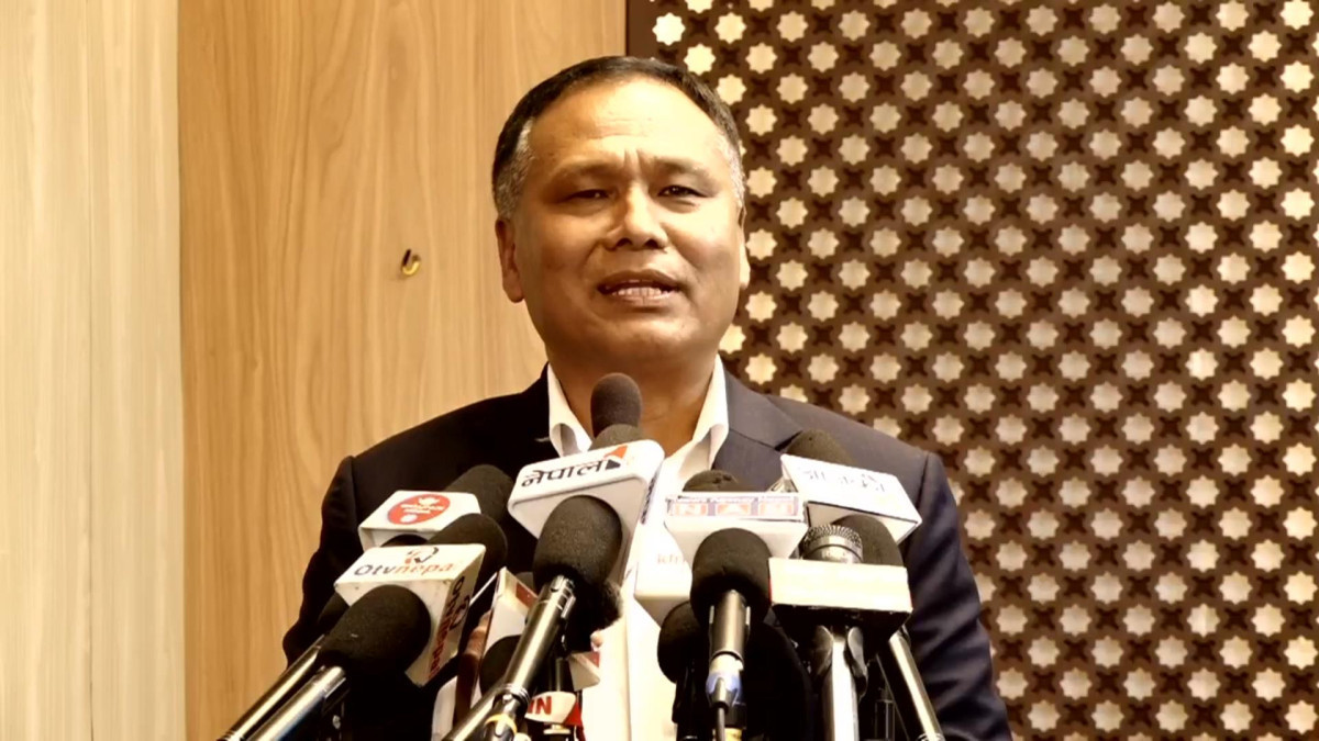 उज्यालो नेपाल पार्टीले अब सडकबाटै सरकार चलाउनेछः कुलमान घिसिङ