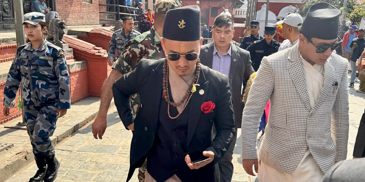 गृहमन्त्रीद्वारा पशुपतिनाथ मन्दिरको दर्शन